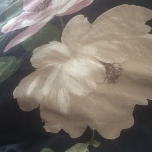 Meet your Posher, Alitta